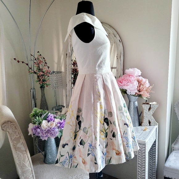 ✨️HP✨️LAST 1 • NWT TED BAKER FULL SKIRT DRESS - Picture 5 of 7